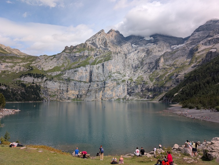 Image of Op de wisseldag naar de Oeschinen See